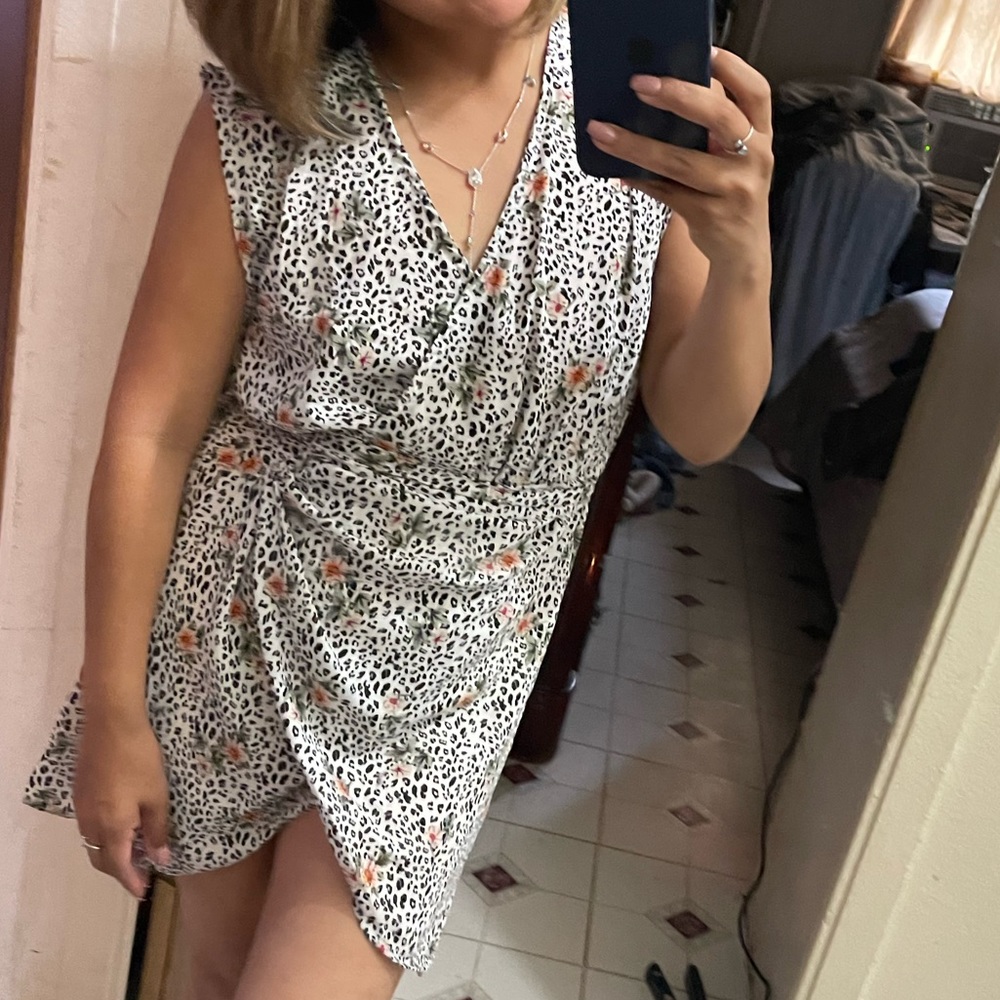 Wrap dress 👗